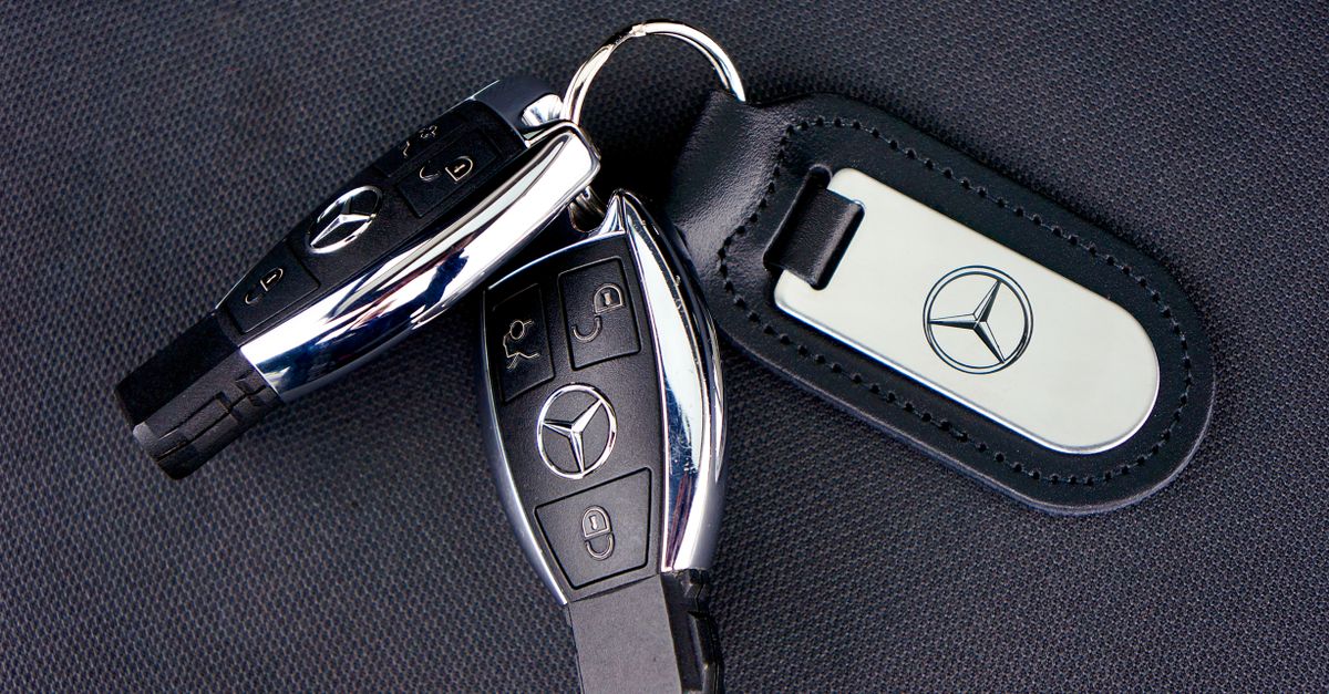 Car Key Replacement in NYC: Locksmith vs. Dealership Cost and Wait — Kingsbridge Locksmith