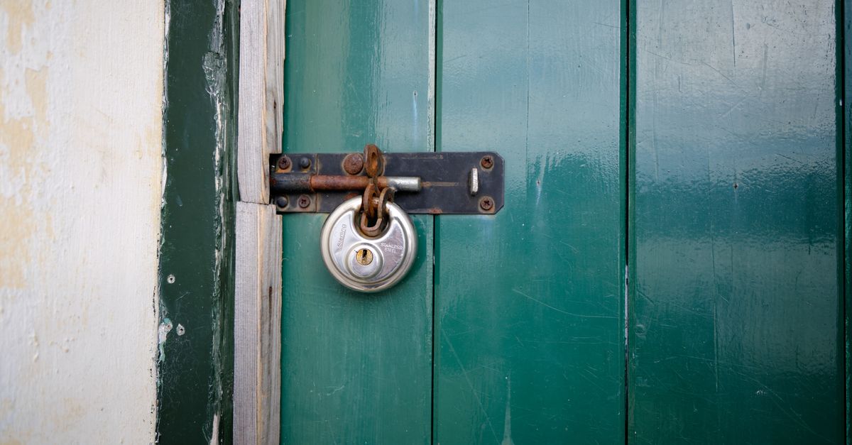 24 Hours Lockout Service — How Pricing Works and What NY Law Says About Locksmiths — Kingsbridge Locksmith
