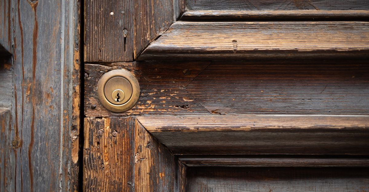 What a Lock Rekey Service Actually Does to Your Cylinder — Kingsbridge Locksmith